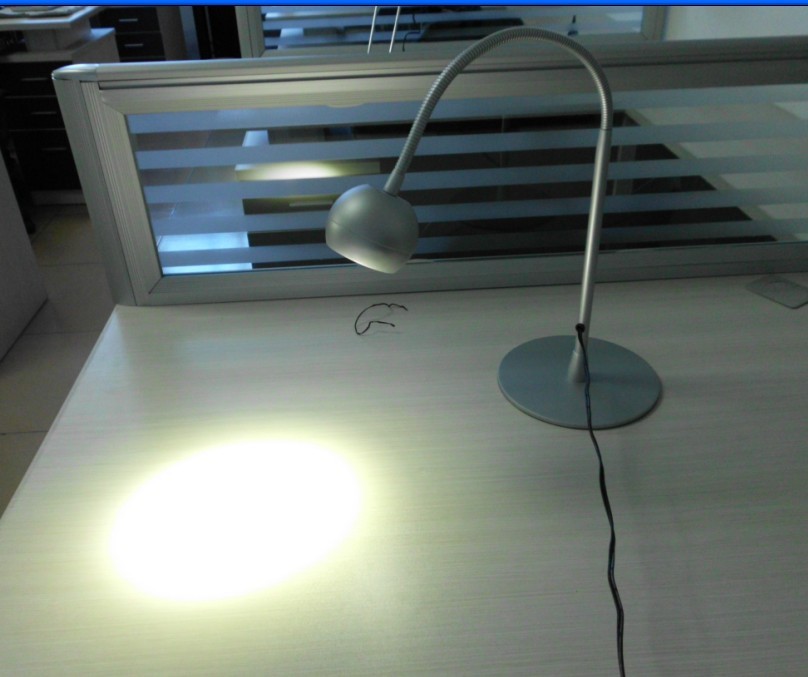 TQ-CL005  LED Table Lamp Light 3W