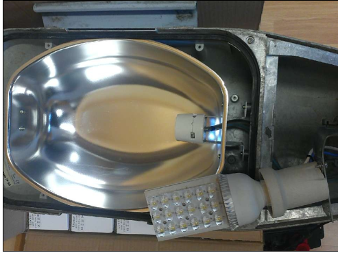 TQ-FLD40W-2Side  LED Street Light Bulb Replacement Of Traditional Lamp Bulb 40W