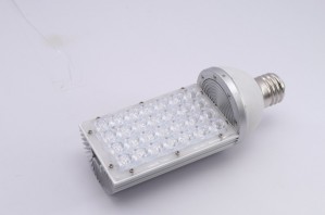 TQ-FLD28W-1Side  LED Street Light Bulb Replacement Of Traditional Lamp Bulb 28W